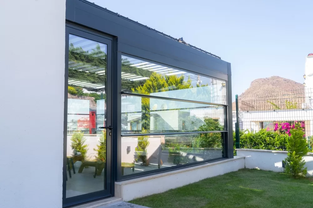 Giyotin Cam Sistemleri 7